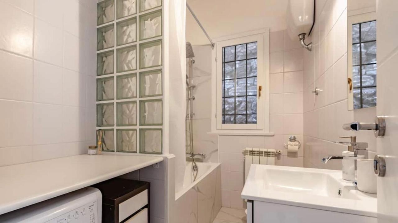 Independent House With Private Patio In Rome 빌라 외부 사진